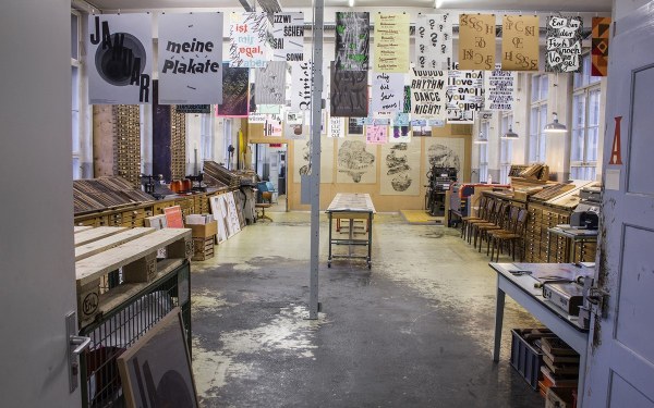 Dafi Kühne_Atelier_Plakate