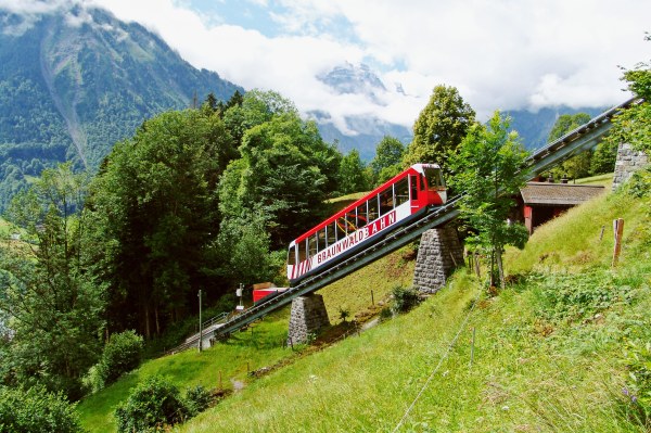 Braunwaldbahn Sommer