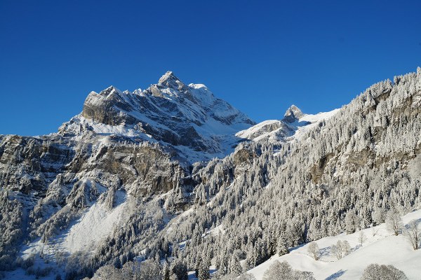 Braunwald-Glarnerland-Ortstock-André-Huser